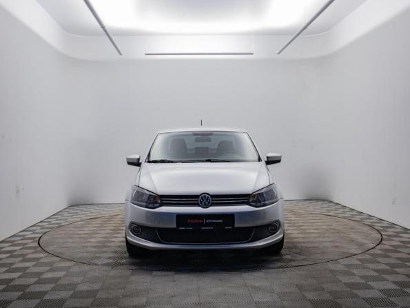 Volkswagen Polo V Рестайлинг с пробегом 2015 года, цена 1 245 000 рублей, 48282 км, седан, Автокод Объявления