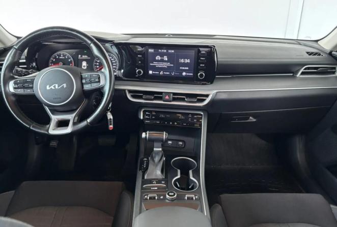 Kia K5 III с пробегом 2023 года, цена 2 695 000 рублей, 41571 км, седан, Автокод Объявления