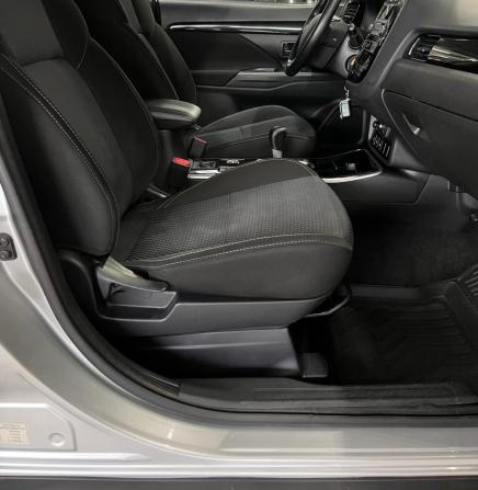 Mitsubishi Outlander III Рестайлинг 3 с пробегом 2019 года, цена 2 200 000 рублей, 125025 км, внедорожник, Автокод Объявления