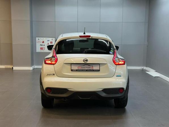 Nissan Juke I Рестайлинг с пробегом 2015 года, цена 1 147 000 рублей, 128000 км, внедорожник, Автокод Объявления