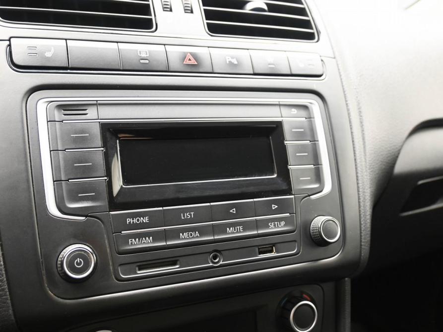 Volkswagen Polo V Рестайлинг Ростов-на-Дону  - изображение 15