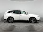 Mitsubishi Outlander III Рестайлинг Санкт-Петербург  - изображение 23