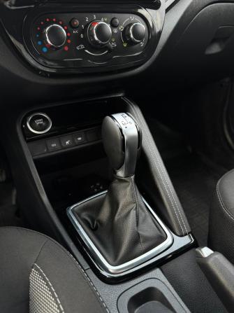Renault Kaptur I Рестайлинг с пробегом 2022 года, цена 1 430 000 рублей, 35502 км, внедорожник, Автокод Объявления