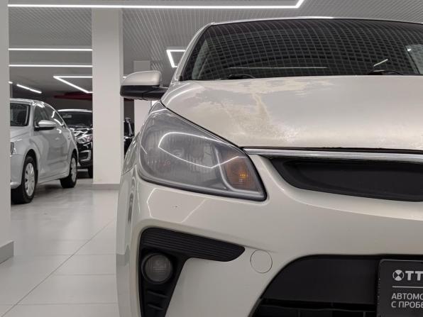 Kia Rio IV с пробегом 2018 года, цена 937 000 рублей, 255790 км, седан, Автокод Объявления