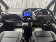 Toyota Voxy III (R80) Рестайлинг Стерлитамак  - изображение 60