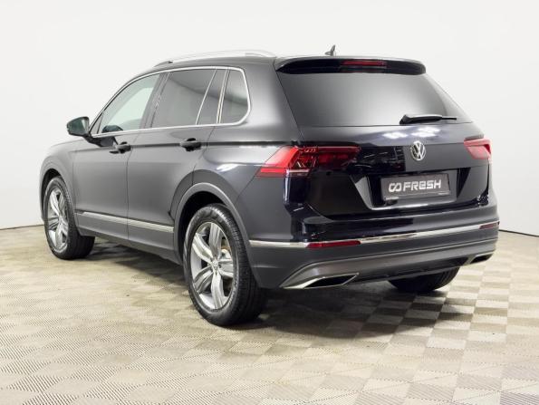 Volkswagen Tiguan II с пробегом 2018 года, цена 3 814 900 рублей, 91797 км, внедорожник, Автокод Объявления