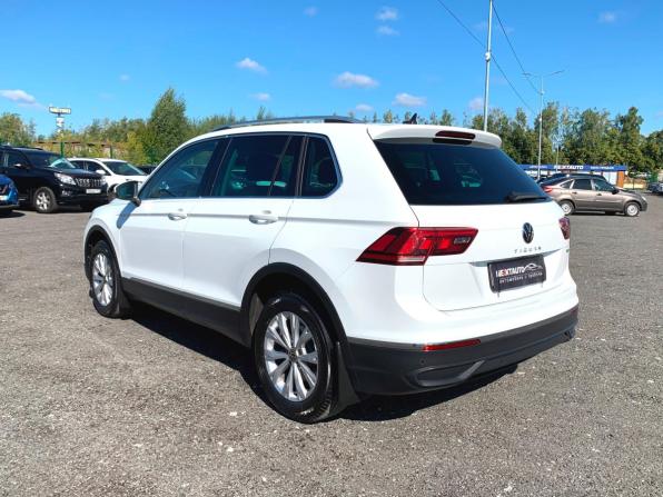 Volkswagen Tiguan II Рестайлинг с пробегом 2021 года, цена 3 335 600 рублей, 63829 км, внедорожник, Автокод Объявления
