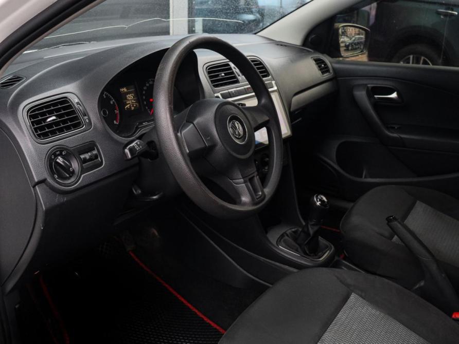 Volkswagen Polo V Москва  - изображение 12