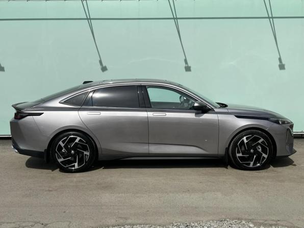 Changan Lamore с пробегом 2024 года, цена 2 590 000 рублей, 968 км, седан, Автокод Объявления