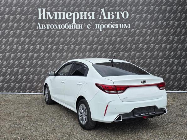 Kia Rio IV Рестайлинг с пробегом 2020 года, цена 1 400 000 рублей, 115285 км, седан, Автокод Объявления