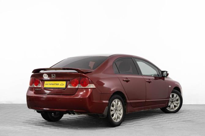 Honda Civic VIII с пробегом 2007 года, цена 739 000 рублей, 325100 км, седан, Автокод Объявления