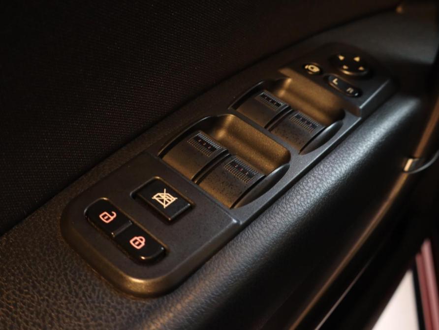 FAW Besturn X80 I Москва  - изображение 21