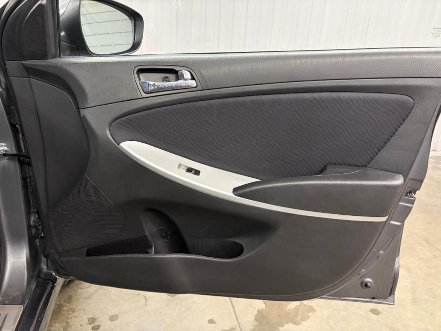 Hyundai Solaris I Краснодар  - изображение 19
