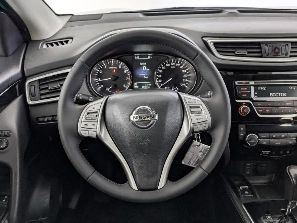 Nissan Qashqai II с пробегом 2017 года, цена 1 300 000 рублей, 164850 км, внедорожник, Автокод Объявления