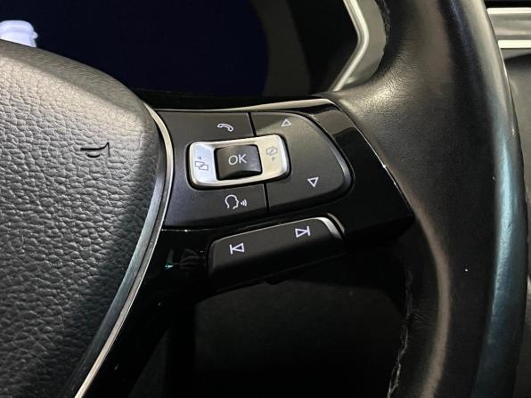 Volkswagen Tiguan II с пробегом 2018 года, цена 2 899 000 рублей, 123579 км, внедорожник, Автокод Объявления