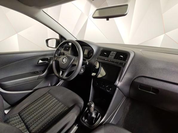 Volkswagen Polo V Рестайлинг с пробегом 2016 года, цена 859 000 рублей, 162793 км, седан, Автокод Объявления