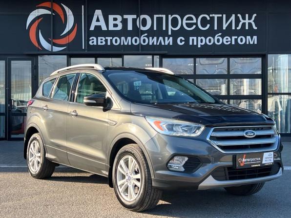 Ford Kuga II Рестайлинг с пробегом 2017 года, цена 1 577 000 рублей, 136402 км, внедорожник, Автокод Объявления