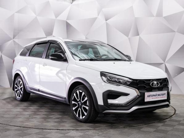 Lada (ВАЗ) Vesta I Рестайлинг (NG) с пробегом 2024 года, цена 1 740 000 рублей, 14222 км, универсал, Автокод Объявления