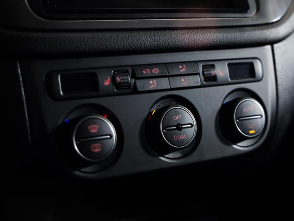 Volkswagen Tiguan I с пробегом 2009 года, цена 1 299 000 рублей, 137695 км, внедорожник, Автокод Объявления
