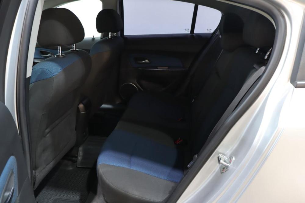 Chevrolet Cruze I Рестайлинг Сургут  - изображение 22