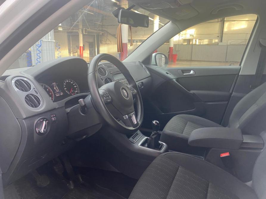Volkswagen Tiguan I Рестайлинг Альметьевск  - изображение 27