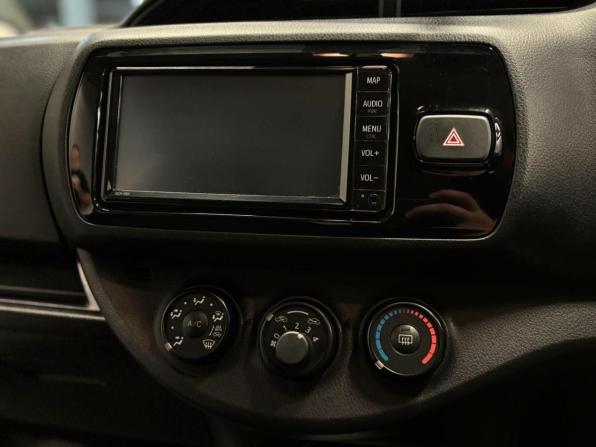 Toyota Vitz III (XP130) Рестайлинг 2 с пробегом 2019 года, цена 977 000 рублей, 91044 км, хэтчбек, Автокод Объявления