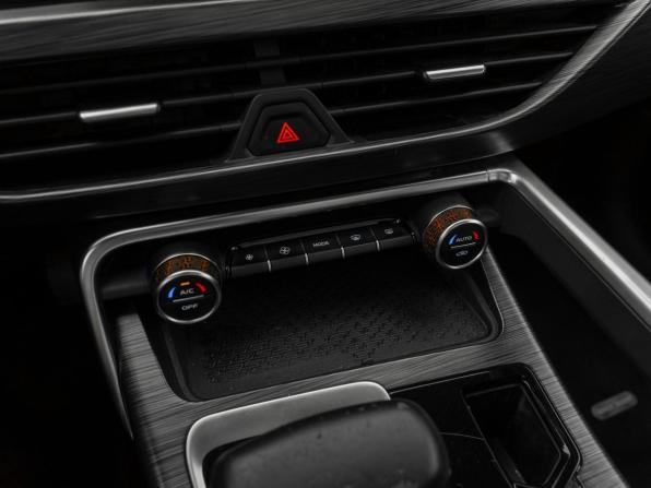 Geely Tugella I Рестайлинг с пробегом 2023 года, цена 2 550 000 рублей, 128060 км, внедорожник, Автокод Объявления
