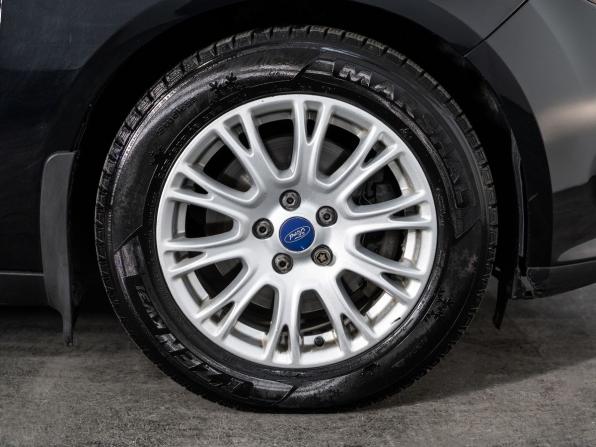 Ford Focus III с пробегом 2013 года, цена 890 000 рублей, 154364 км, хэтчбек, Автокод Объявления