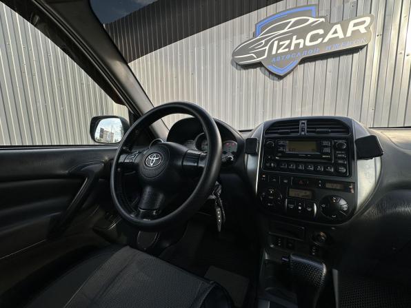 Toyota RAV4 II (XA20) Рестайлинг с пробегом 2005 года, цена 799 000 рублей, 243000 км, внедорожник, Автокод Объявления