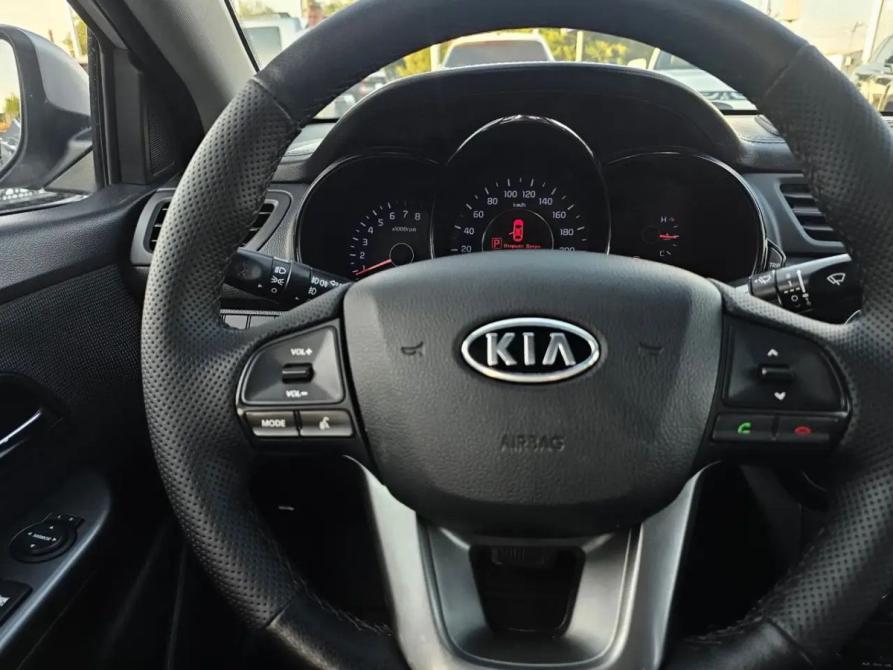 Kia Rio III Волгоград  - изображение 9