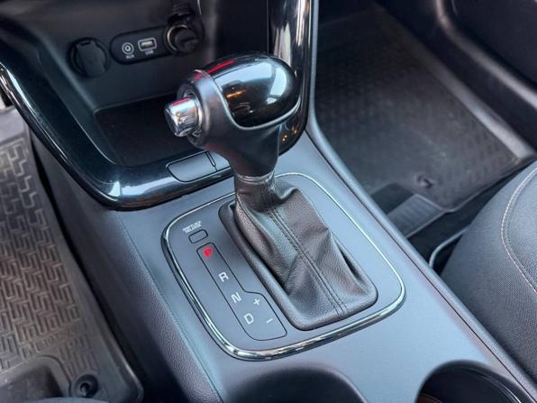 Kia Ceed II Рестайлинг с пробегом 2018 года, цена 1 245 000 рублей, 156946 км, хэтчбек, Автокод Объявления