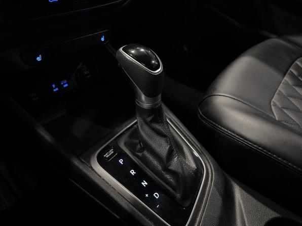 Hyundai Solaris II с пробегом 2019 года, цена 1 150 000 рублей, 140699 км, седан, Автокод Объявления