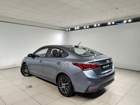 Hyundai Solaris II с пробегом 2017 года, цена 1 290 000 рублей, 119454 км, седан, Автокод Объявления