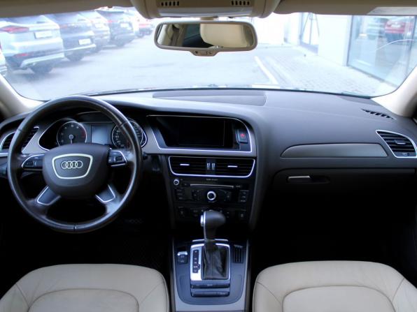 Audi A4 IV (B8) Рестайлинг с пробегом 2013 года, цена 1 380 000 рублей, 158800 км, седан, Автокод Объявления