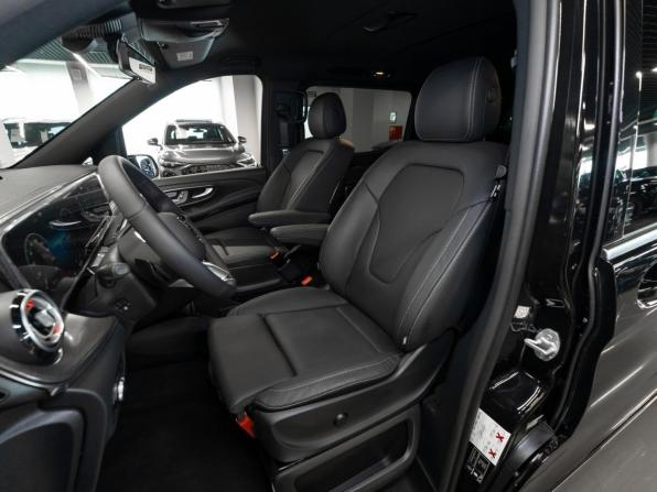 Mercedes-Benz V-Класс III (W447) Рестайлинг 2 с пробегом 2026 года, цена 14 250 000 рублей, 20 км, минивэн, Автокод Объявления