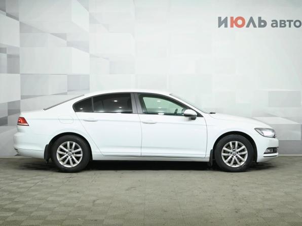 Volkswagen Passat B8 с пробегом 2015 года, цена 1 750 000 рублей, 150636 км, седан, Автокод Объявления
