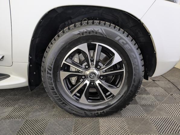 Toyota Land Cruiser 200 Series Рестайлинг 2 с пробегом 2016 года, цена 6 900 000 рублей, 74780 км, внедорожник, Автокод Объявления