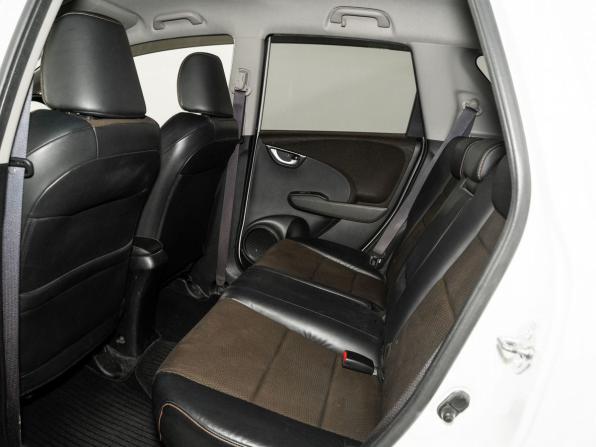 Honda Fit Shuttle I с пробегом 2012 года, цена 1 075 000 рублей, 95925 км, универсал, Автокод Объявления
