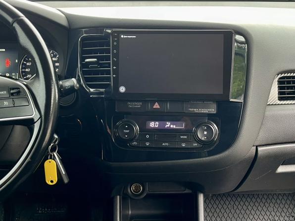 Mitsubishi Outlander III с пробегом 2012 года, цена 1 249 000 рублей, 203300 км, внедорожник, Автокод Объявления