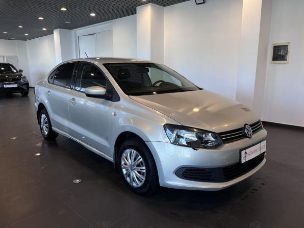 Volkswagen Polo V с пробегом 2015 года, цена 535 000 рублей, 251881 км, седан, Автокод Объявления