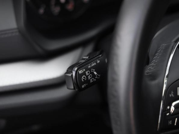 Skoda Octavia IV (A8) с пробегом 2021 года, цена 2 449 000 рублей, 44197 км, лифтбек, Автокод Объявления