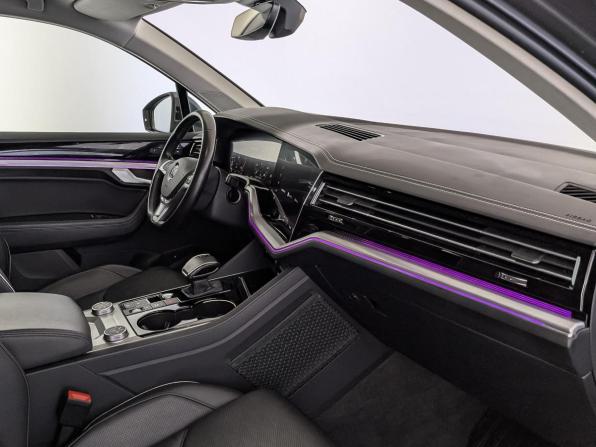 Volkswagen Touareg III с пробегом 2020 года, цена 6 399 000 рублей, 49910 км, внедорожник, Автокод Объявления