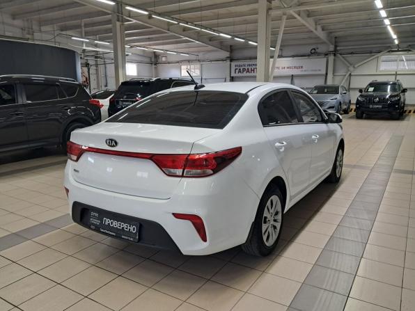 Kia Rio IV с пробегом 2017 года, цена 1 080 000 рублей, 162950 км, седан, Автокод Объявления