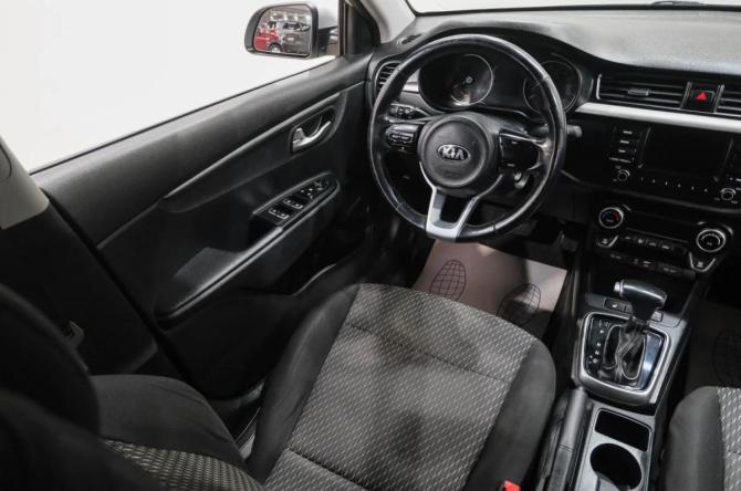 Kia Rio IV с пробегом 2019 года, цена 1 349 000 рублей, 95040 км, седан, Автокод Объявления