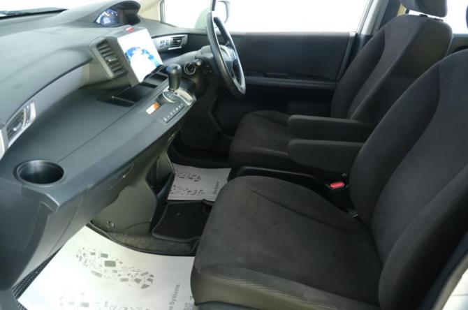 Honda Freed I Рестайлинг с пробегом 2012 года, цена 1 159 000 рублей, 152000 км, компактвэн, Автокод Объявления
