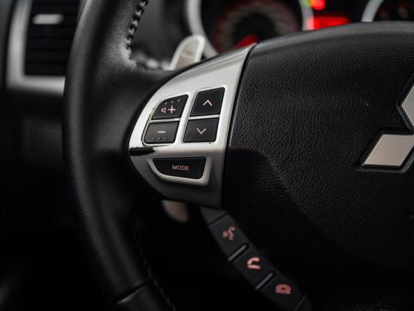 Mitsubishi Outlander II с пробегом 2008 года, цена 1 058 500 рублей, 215299 км, внедорожник, Автокод Объявления
