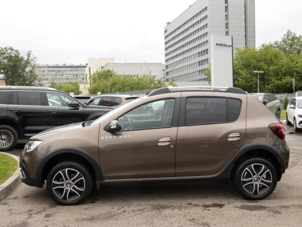 Renault Sandero II Рестайлинг с пробегом 2019 года, цена 1 028 000 рублей, 123395 км, хэтчбек, Автокод Объявления