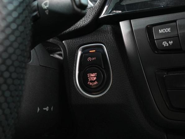 BMW 3 серии VI (F3x) с пробегом 2012 года, цена 1 354 000 рублей, 301294 км, седан, Автокод Объявления