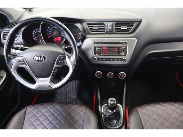 Kia Rio III Рестайлинг с пробегом 2016 года, цена 871 500 рублей, 212000 км, седан, Автокод Объявления