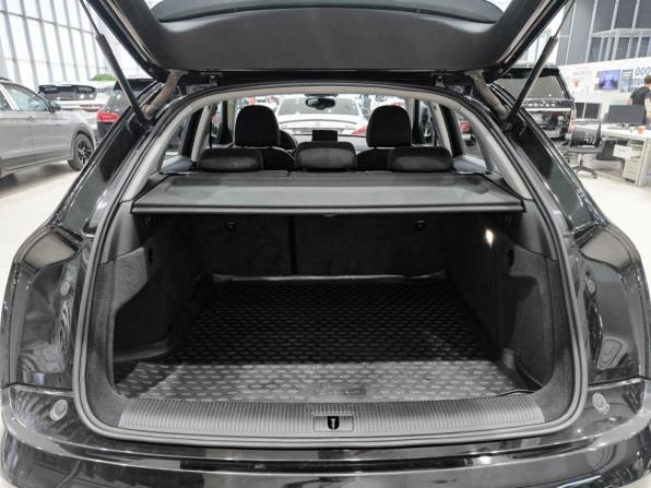 Audi Q3 I (8U) с пробегом 2013 года, цена 1 350 000 рублей, 217000 км, внедорожник, Автокод Объявления